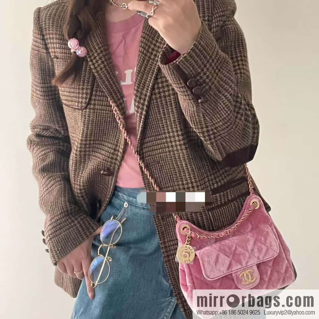 CHANEL 23B Velvet Tmall Genie AS4323 pink