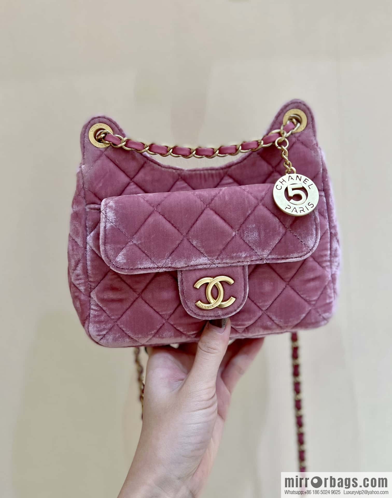 CHANEL 23B Velvet Tmall Genie AS4323 pink