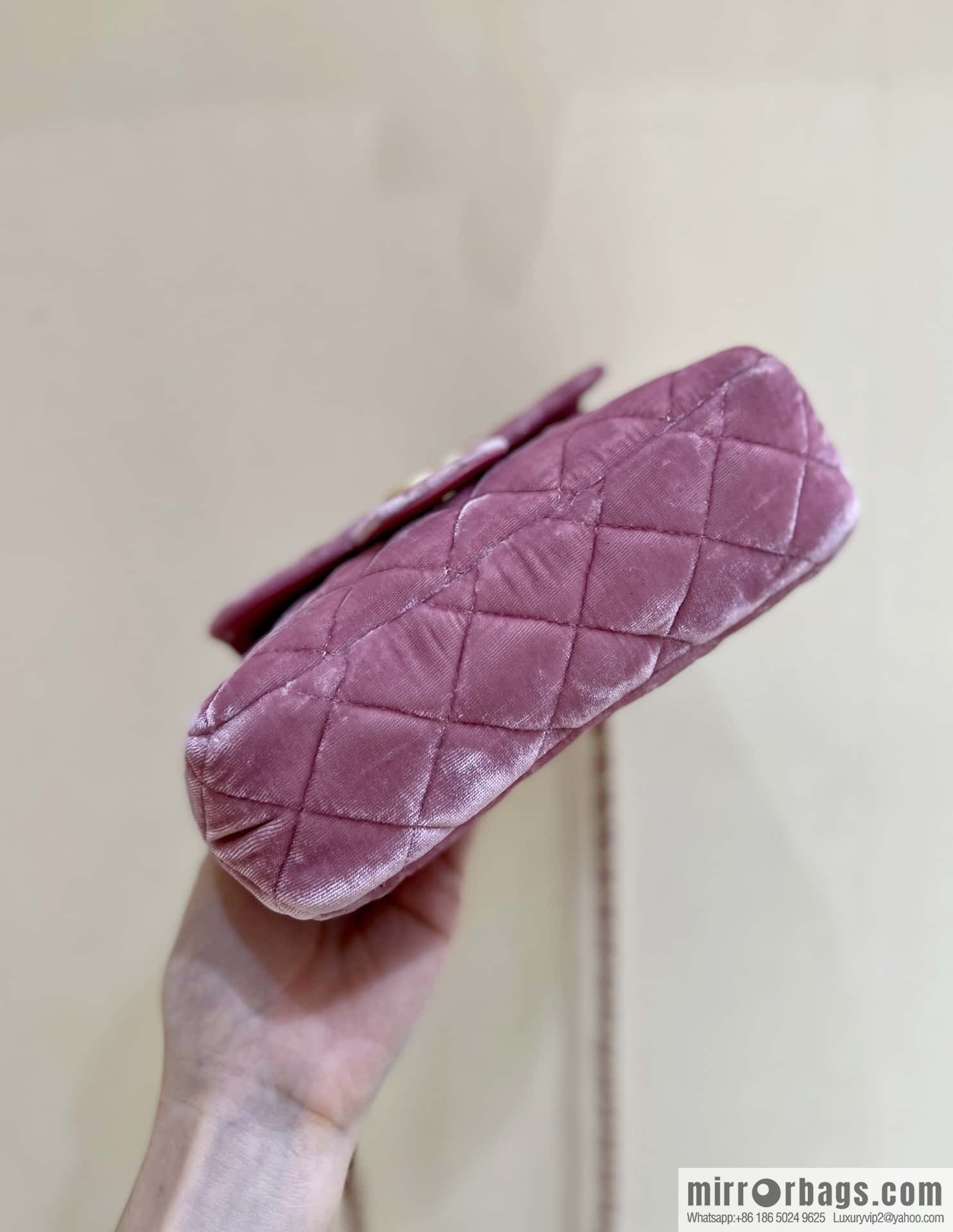 CHANEL 23B Velvet Tmall Genie AS4323 pink