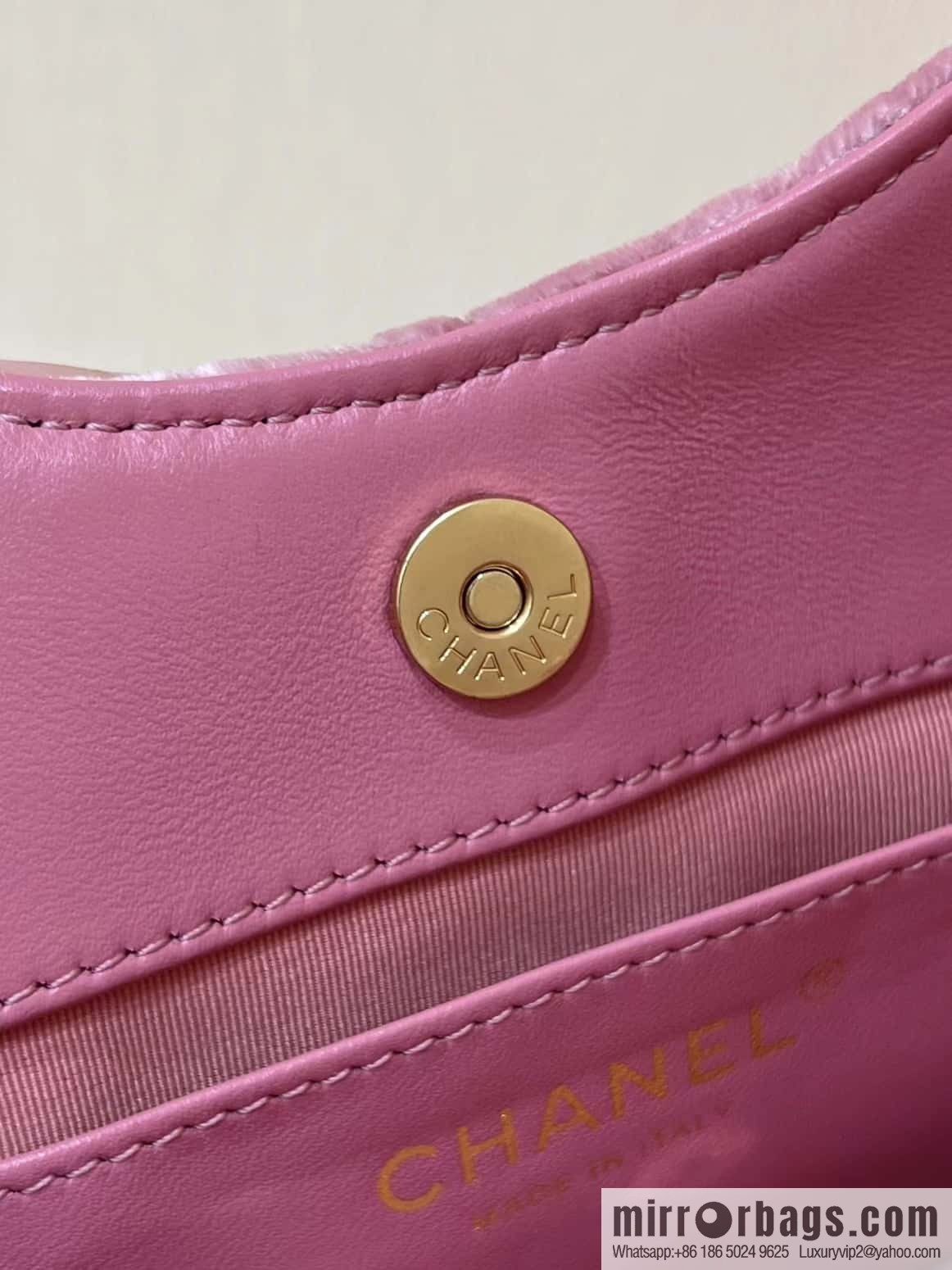 CHANEL 23B Velvet Tmall Genie AS4323 pink