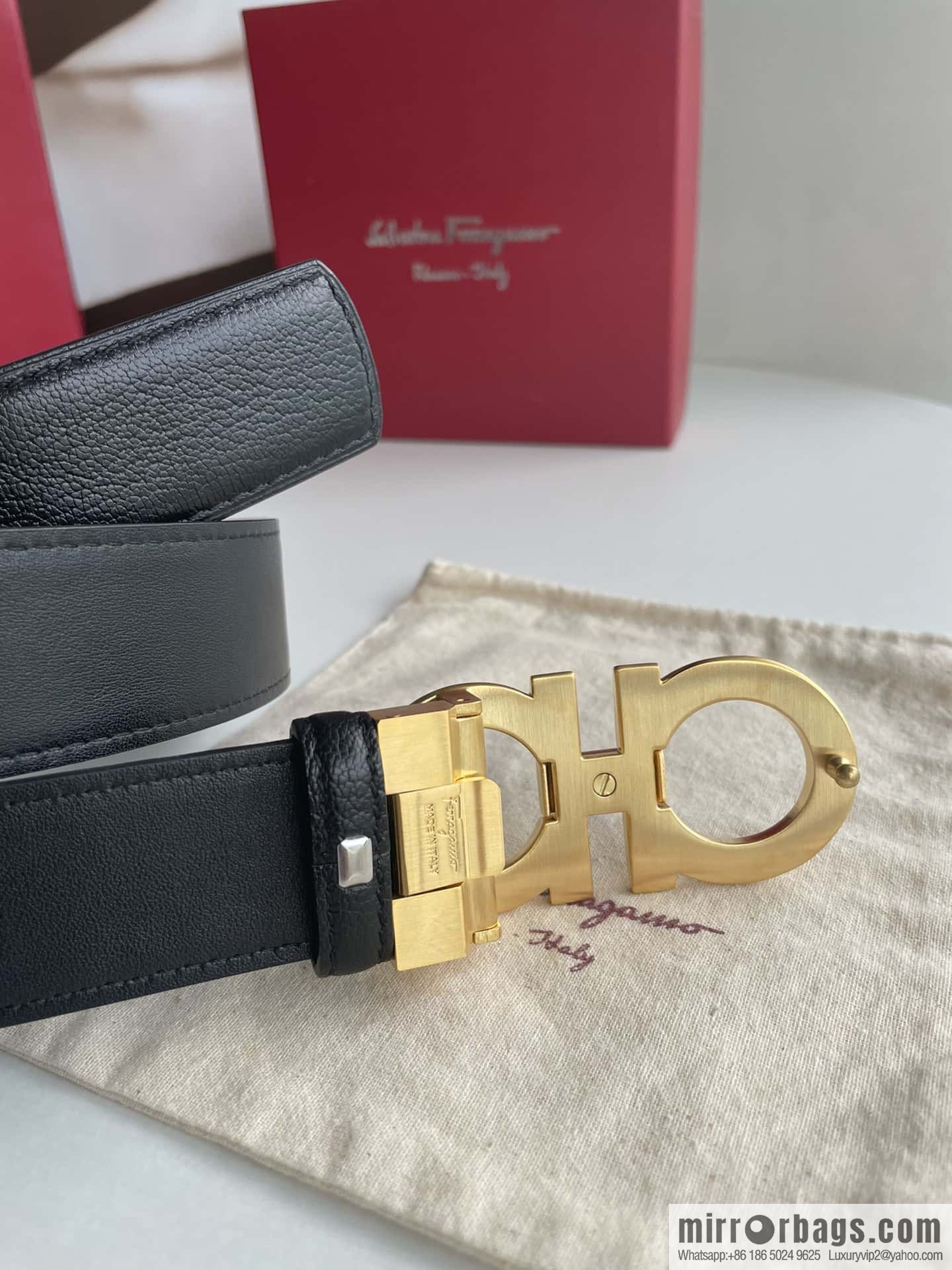 Ferragam Ferragamo, double-sided with a delicate first-layer cowhide 3.5cm belt