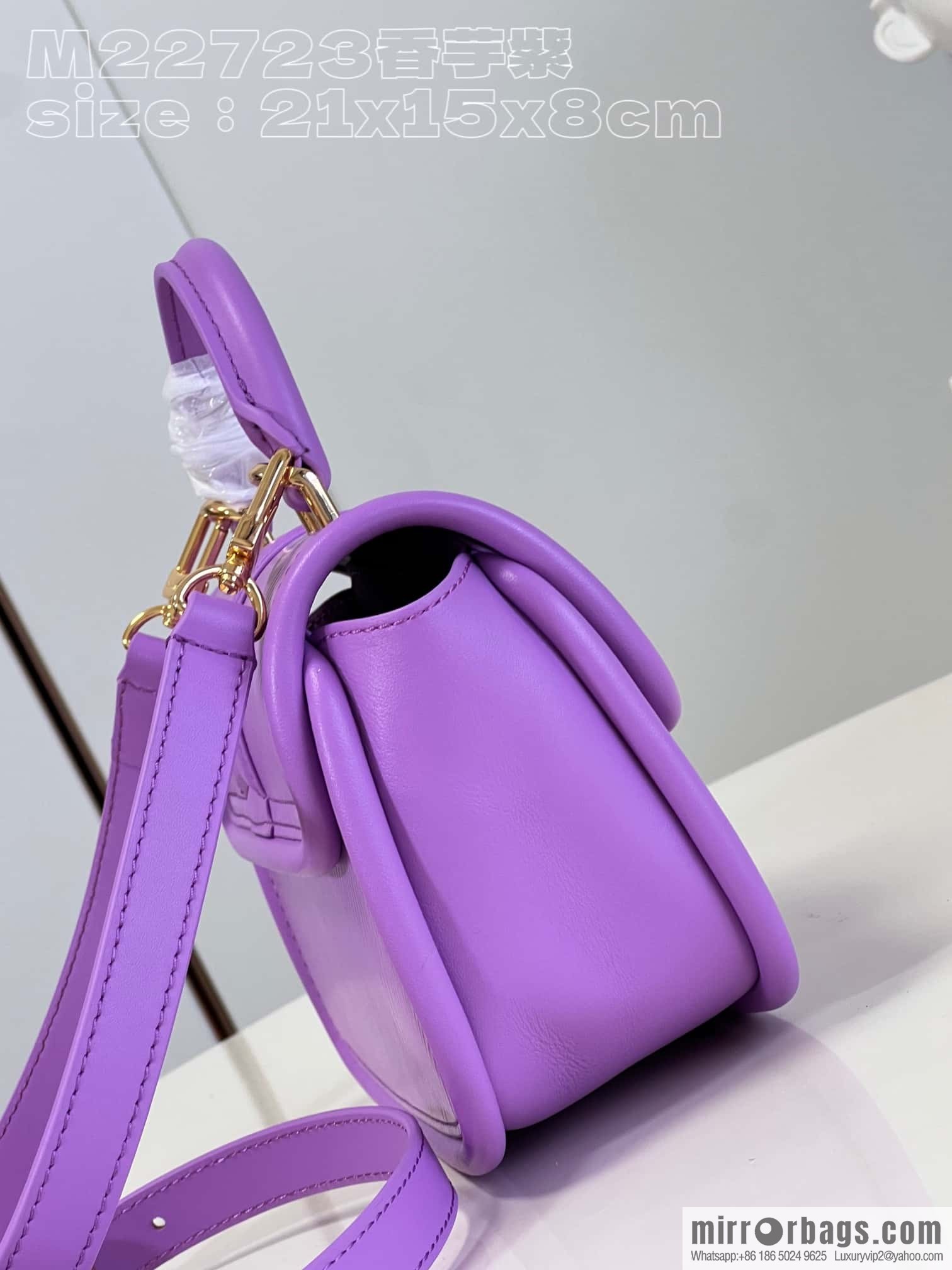 LV M22721 HIDE AND SEEK BAG