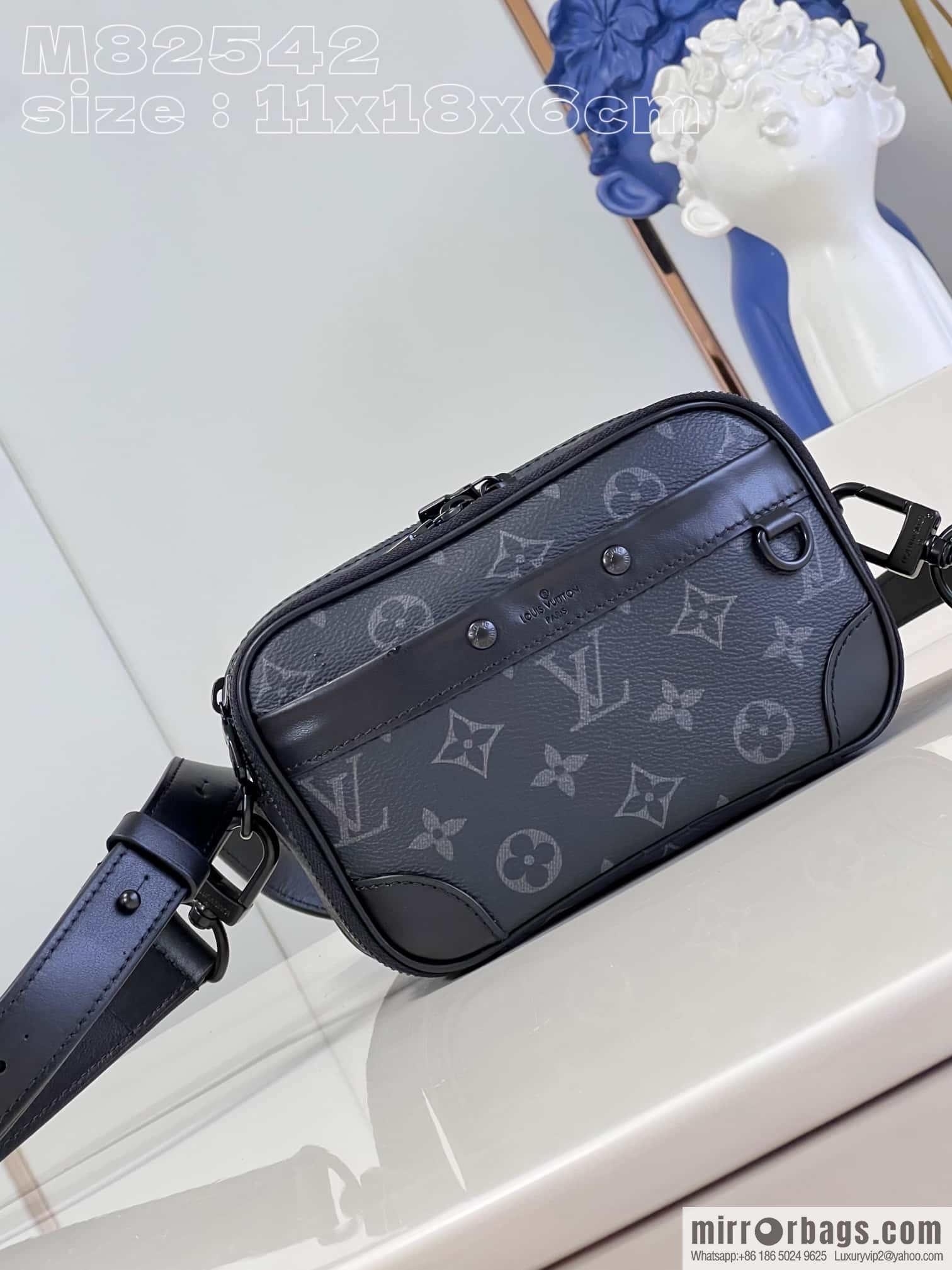LV M82542 NANO ALPHA handbag