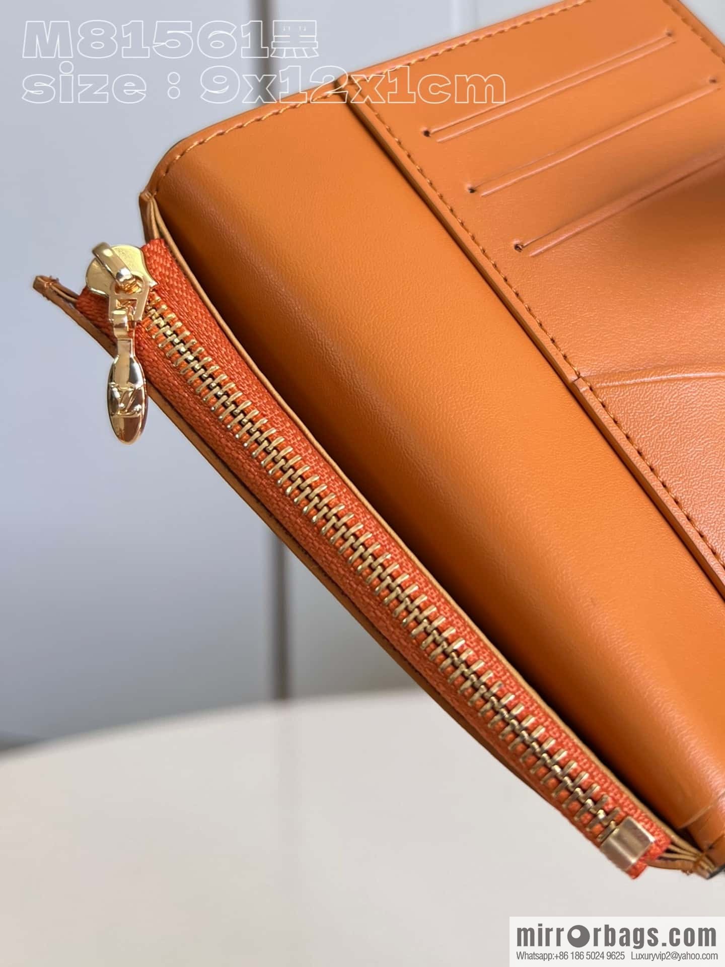 M81561 LV VERTICAL short wallet
