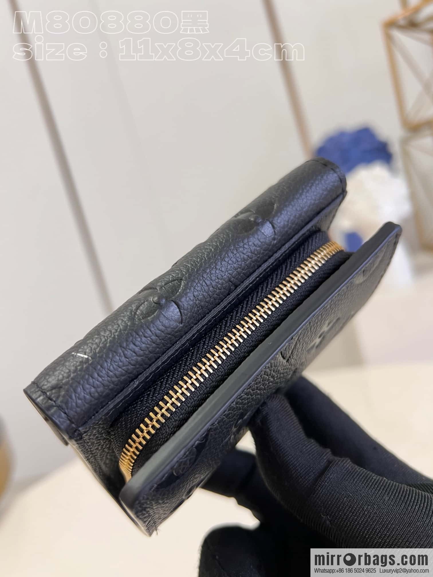 LV M80880 MÉTIS short wallet