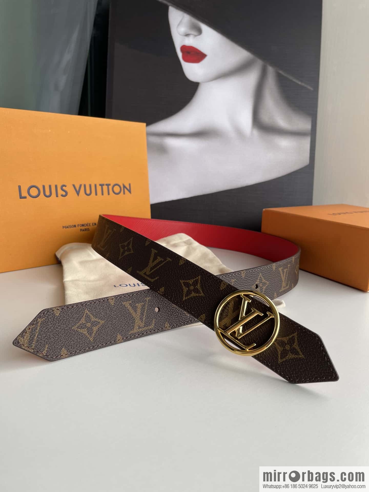 LV/Louis Vuitton, Gold Classic Round LV Buckle, Ladies LV Circle 35mm Double Sided Belt