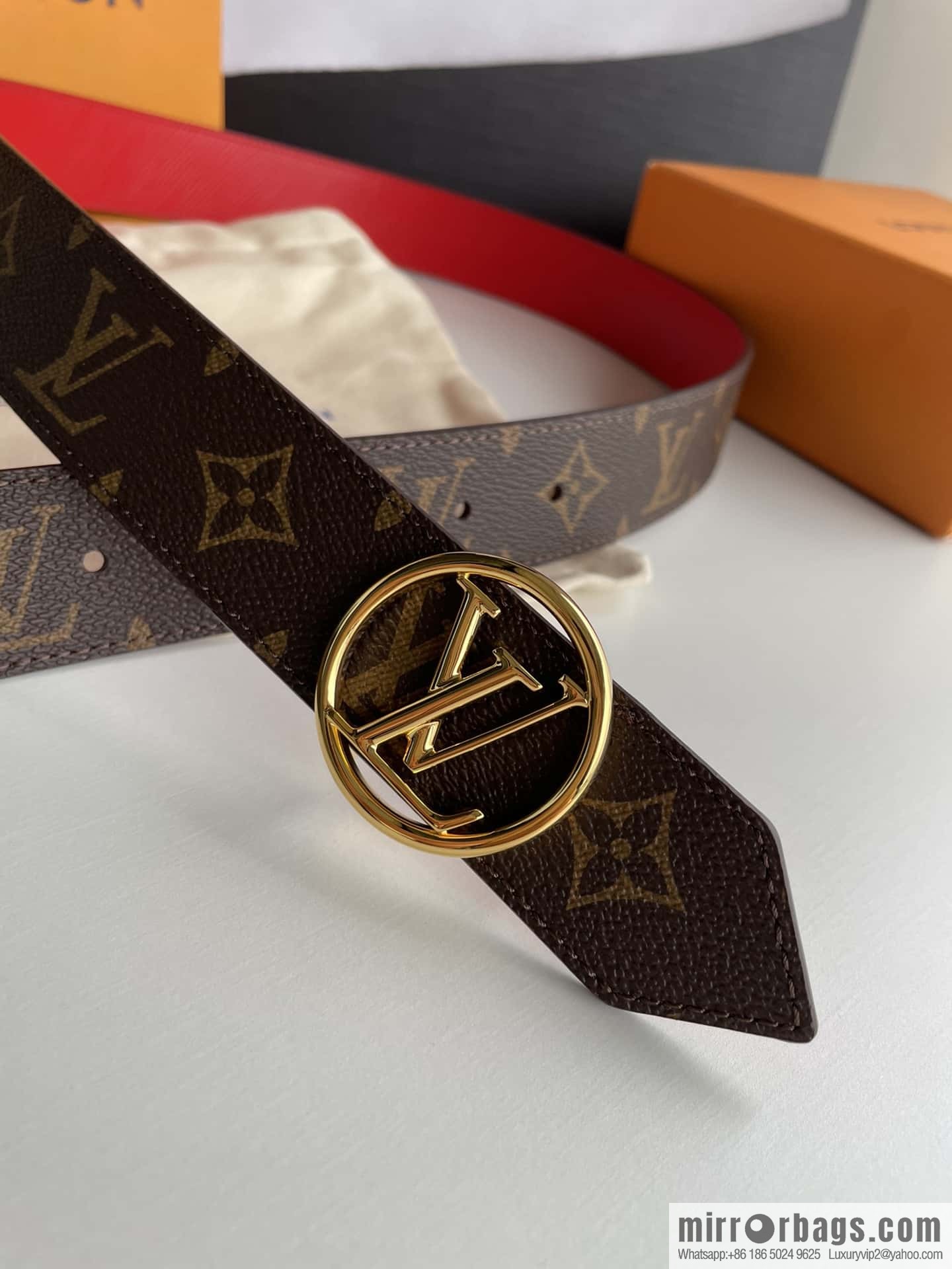 LV/Louis Vuitton, Gold Classic Round LV Buckle, Ladies LV Circle 35mm Double Sided Belt