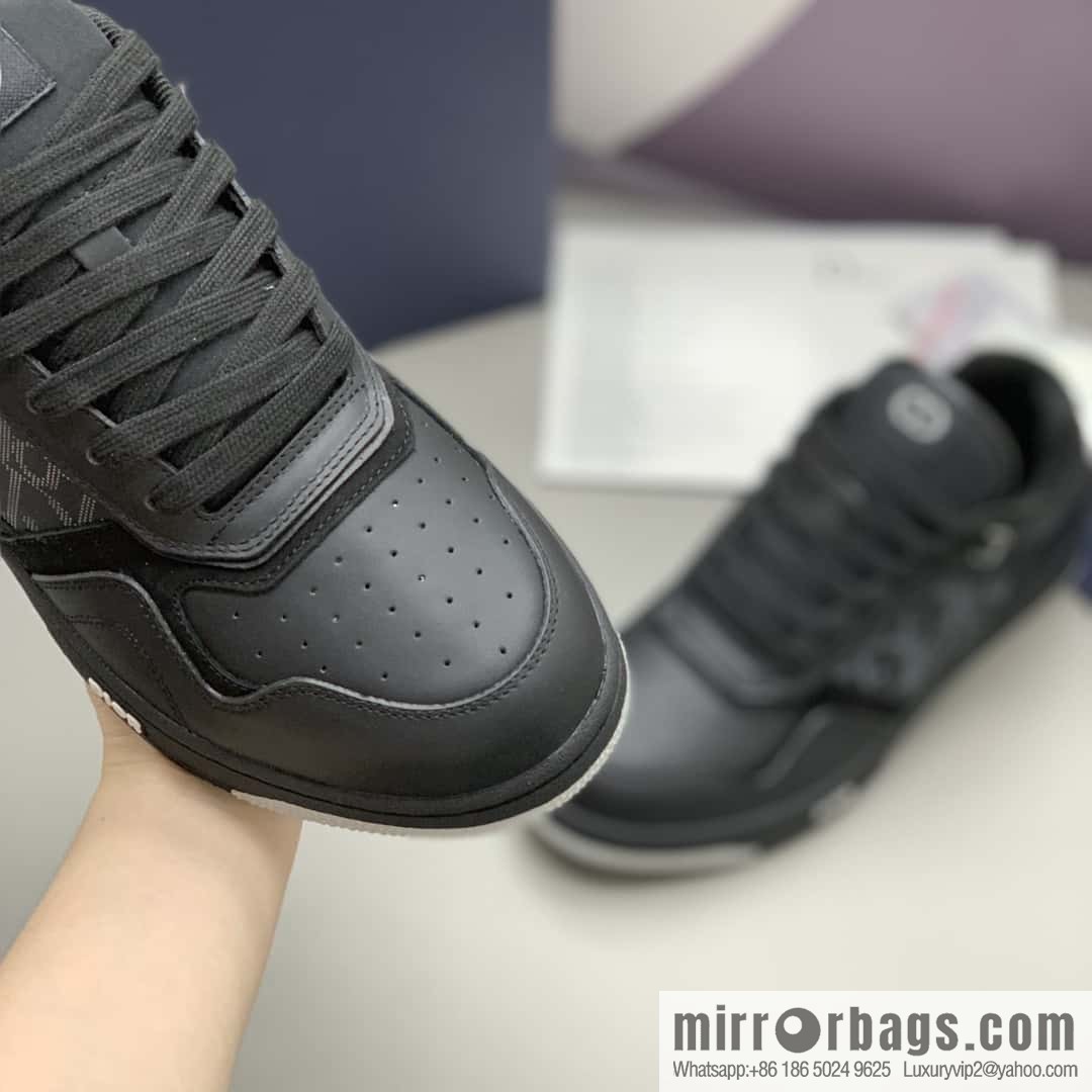 DIOR Dior B27 low-top sneakers with beige and black Oblique print inlay on the side