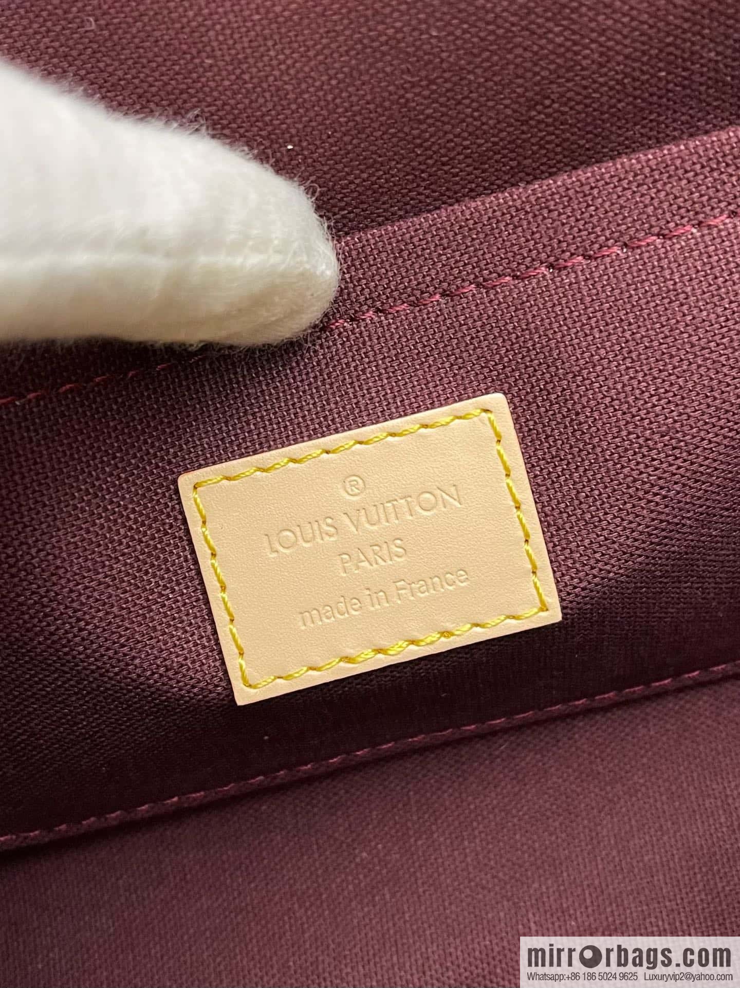 Favorite monogram crossbody bag M40718