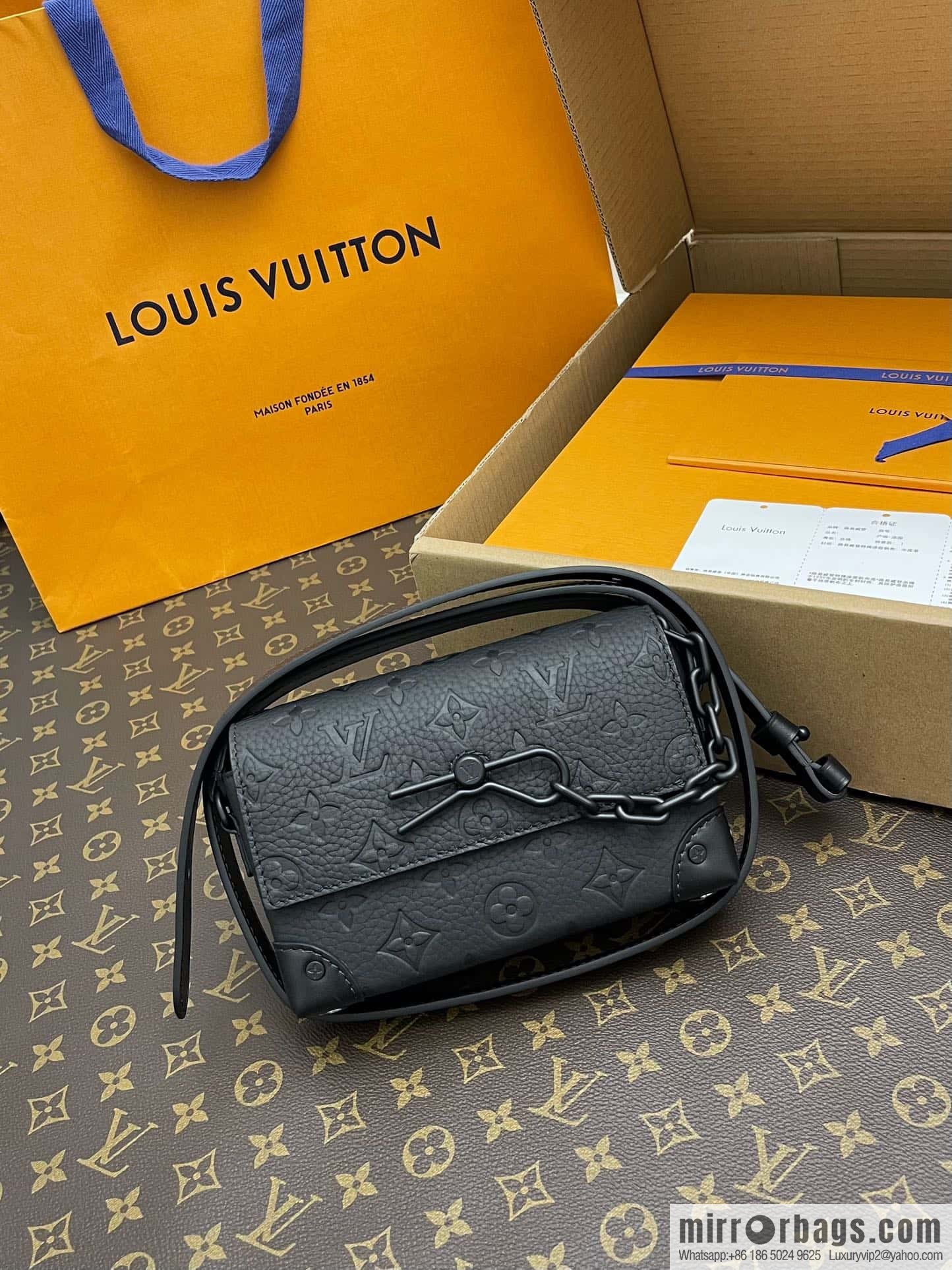 LV M81746 STEAMER mini handbag