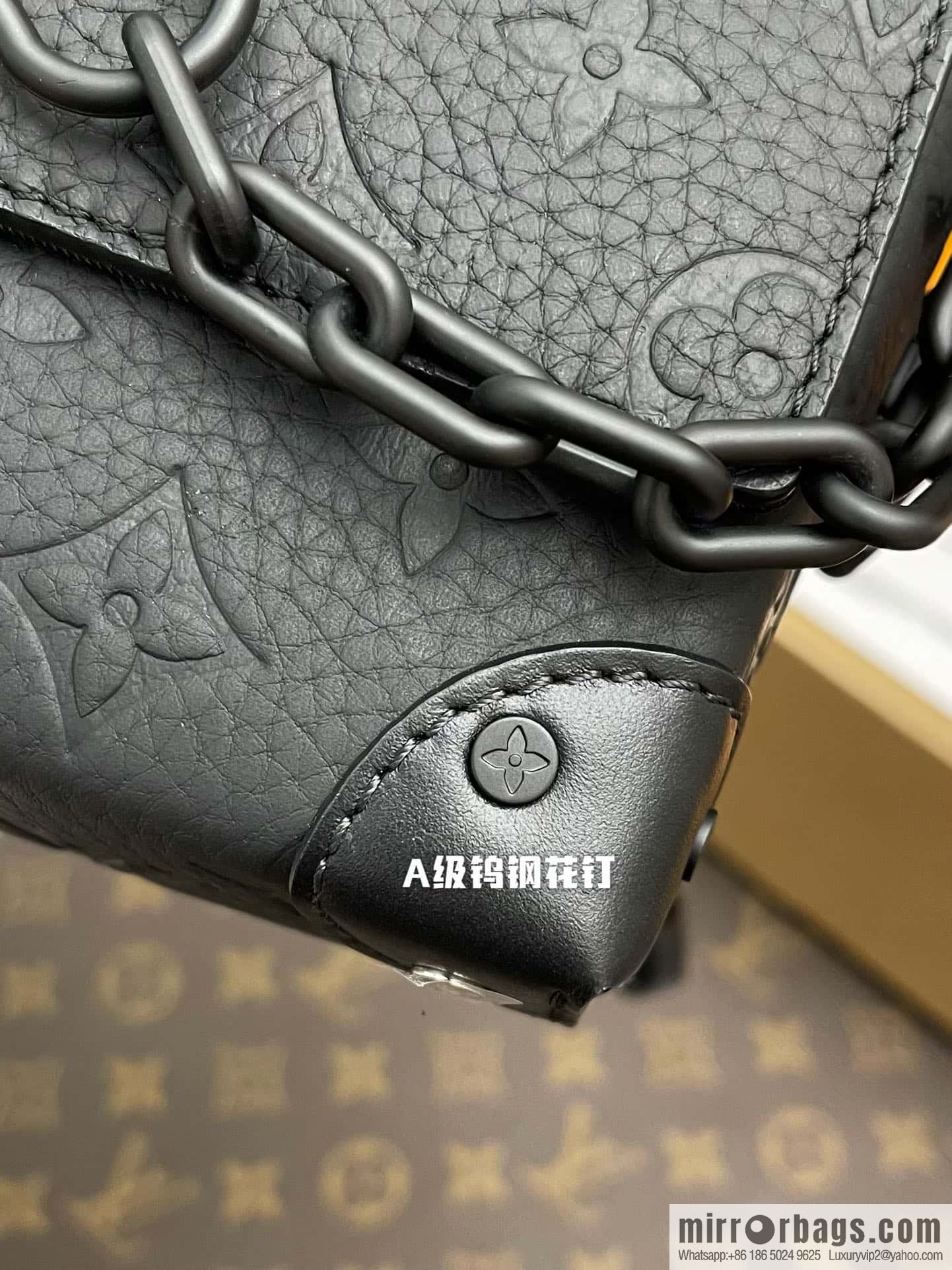 LV M81746 STEAMER mini handbag