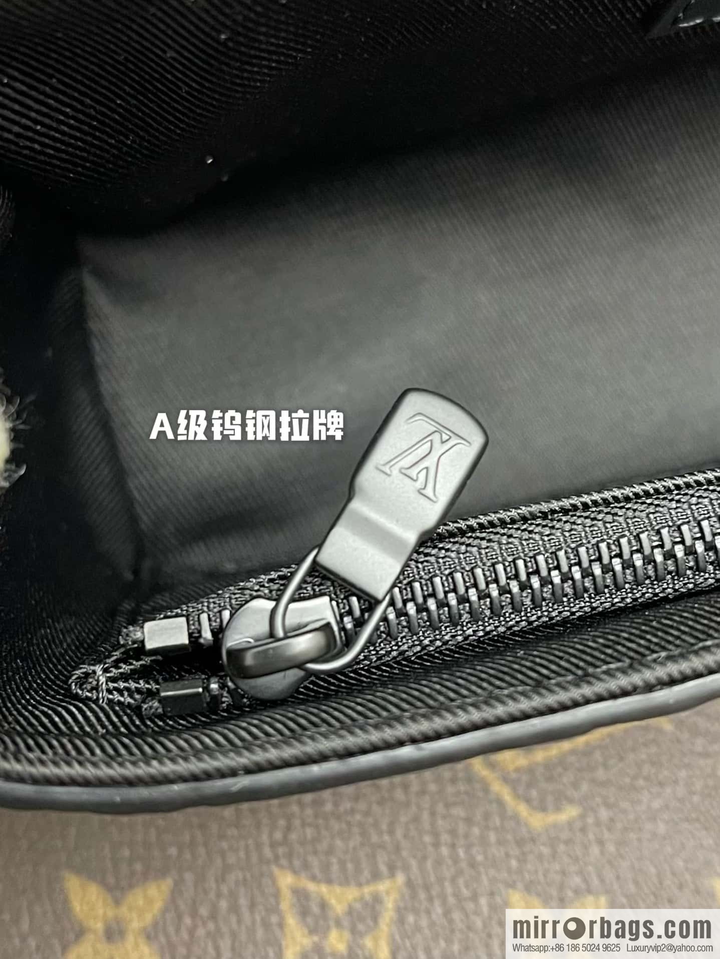 LV M81746 STEAMER mini handbag