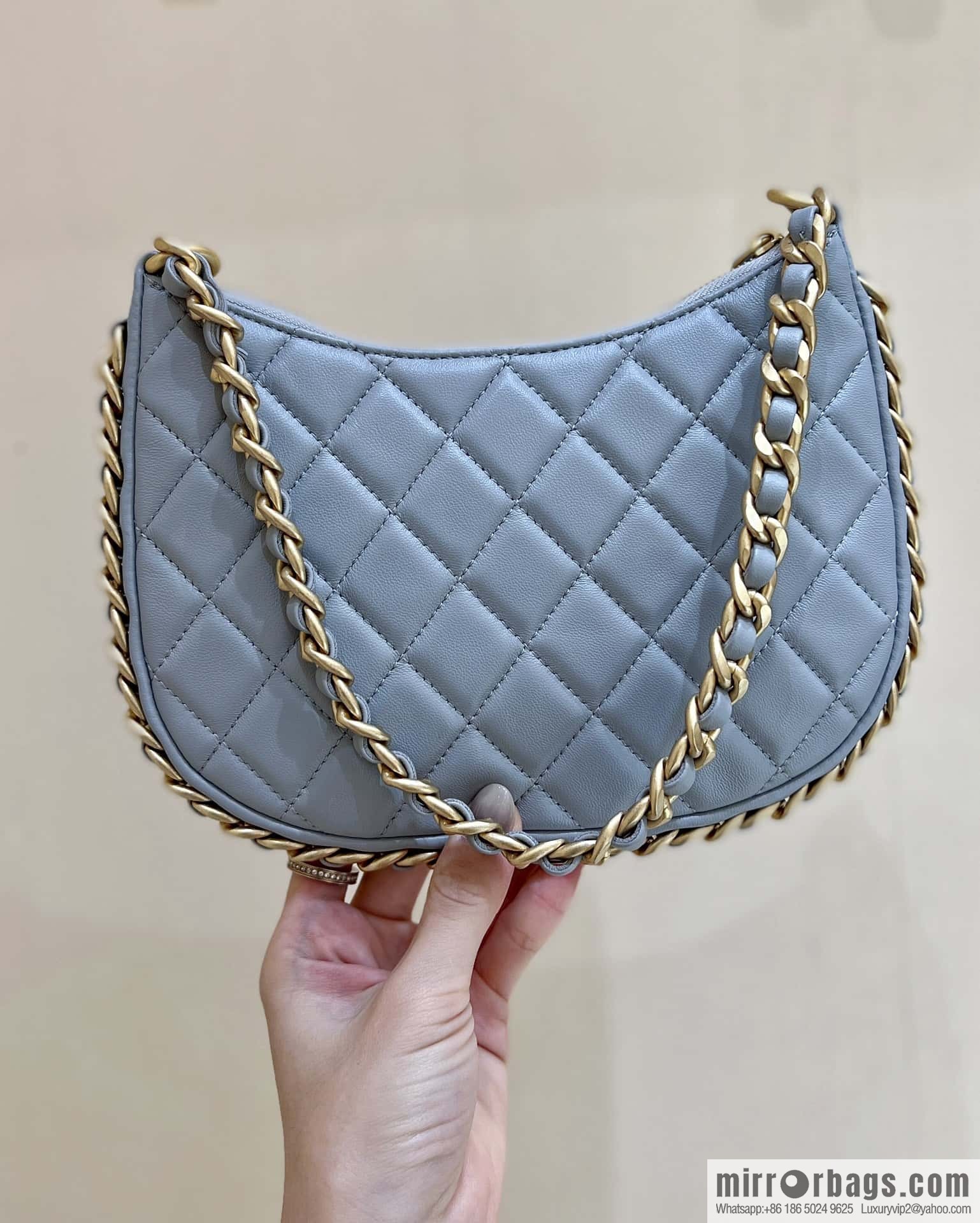CHANEL 23B autumn and winter trailer series hobo armpit bag AS4378