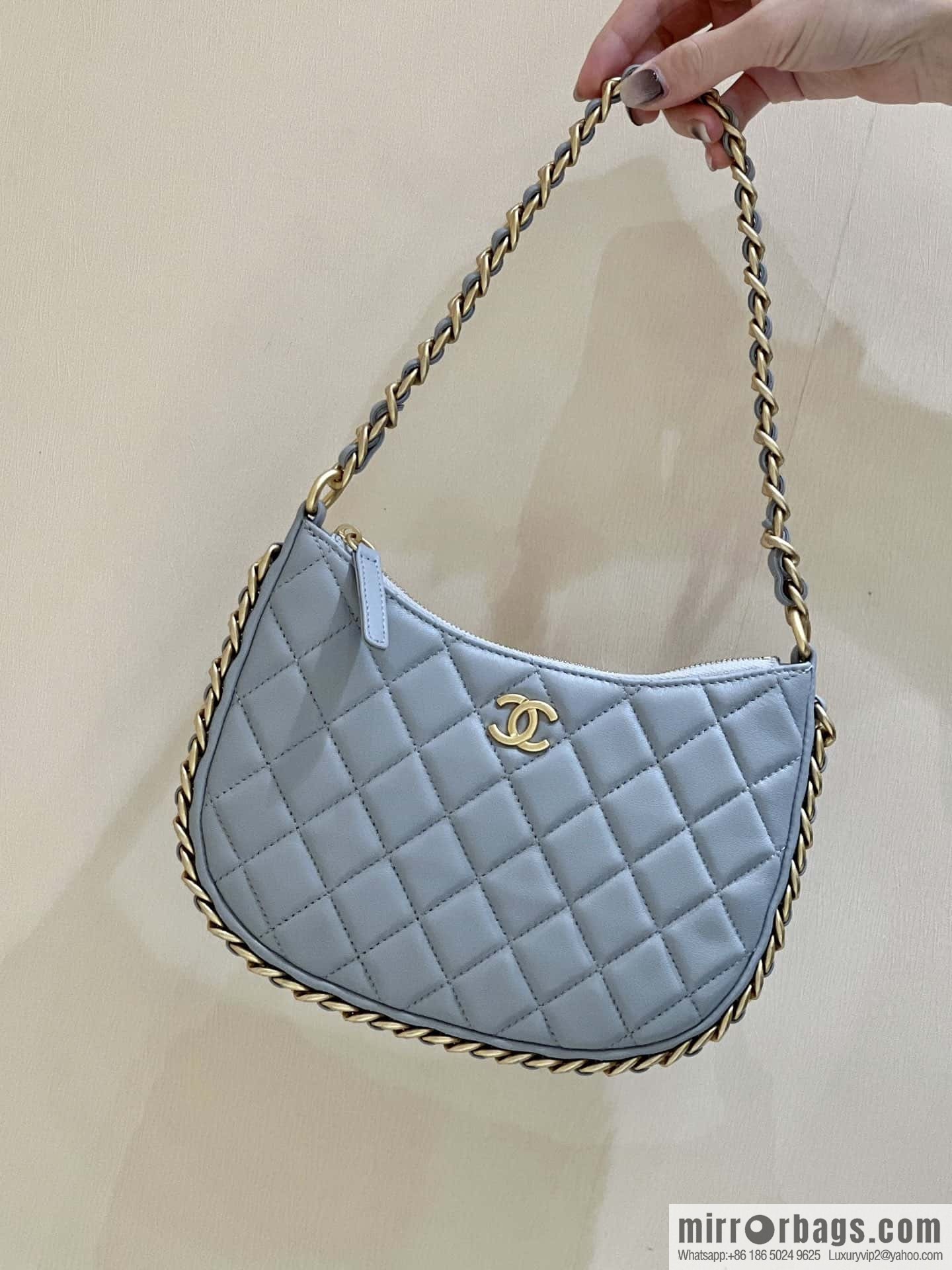 CHANEL 23B autumn and winter trailer series hobo armpit bag AS4378