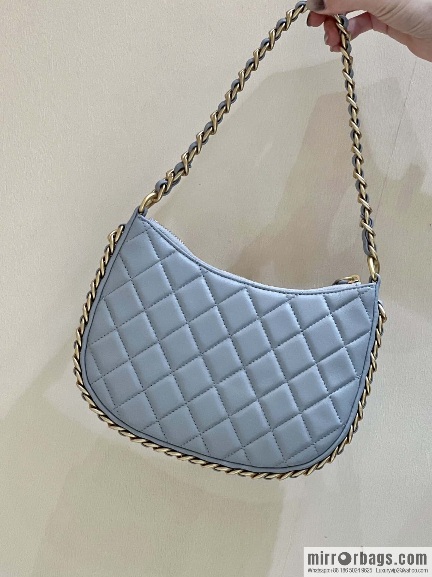 CHANEL 23B autumn and winter trailer series hobo armpit bag AS4378