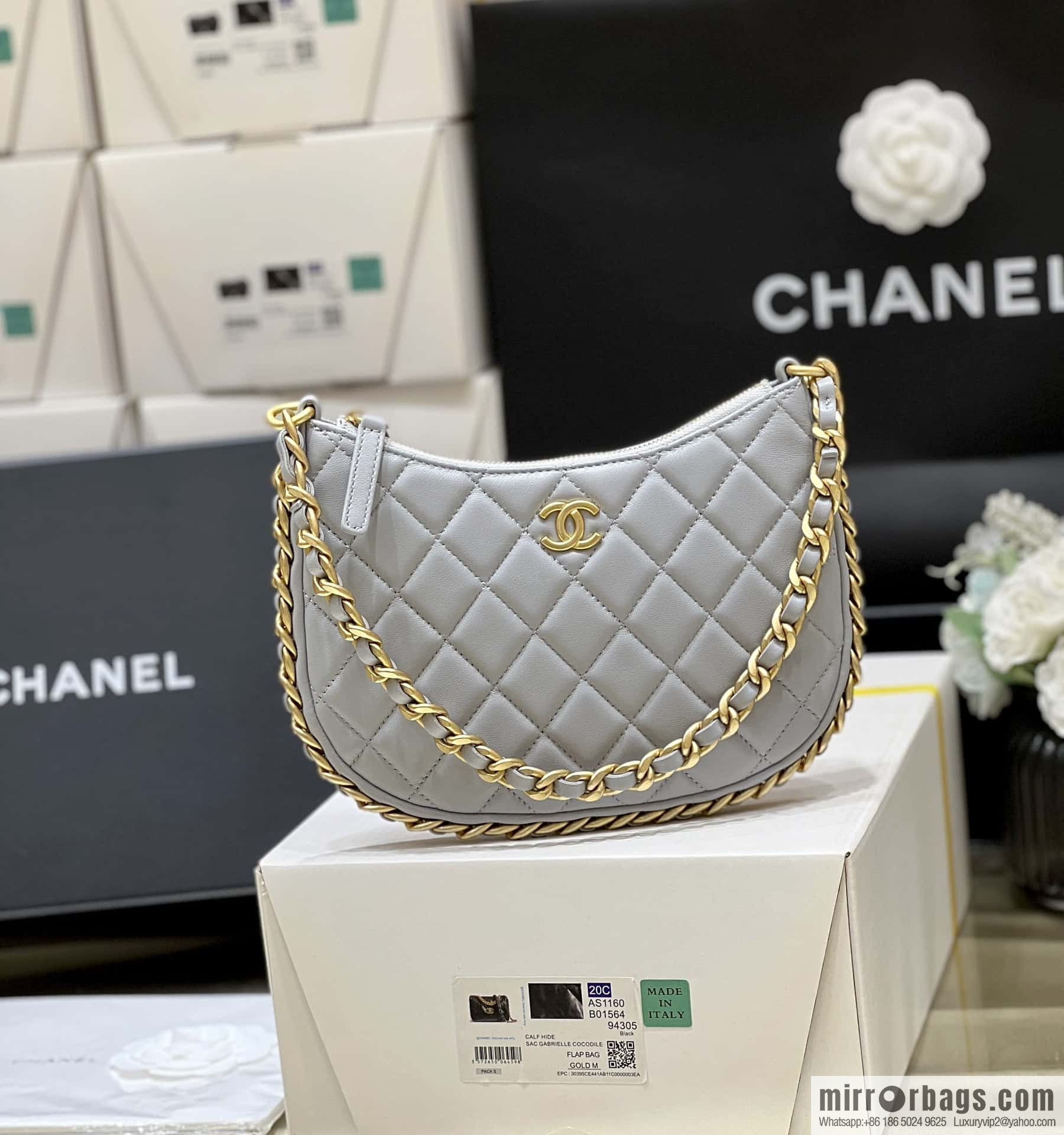 CHANEL 23B autumn and winter trailer series hobo armpit bag AS4378