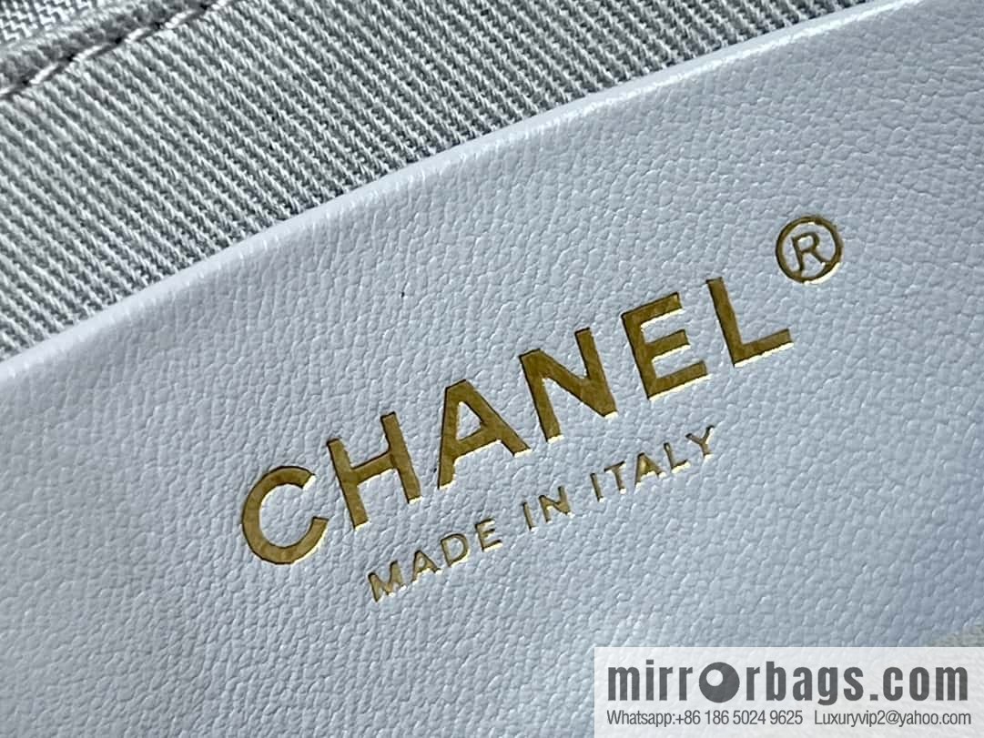 CHANEL 23B autumn and winter trailer series hobo armpit bag AS4378