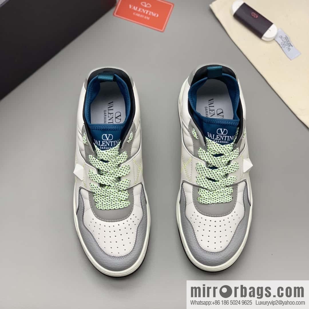 VALENTINO Valentino, cowhide, large rivets VLTN screen-printed logo, couple's low-top sneakers