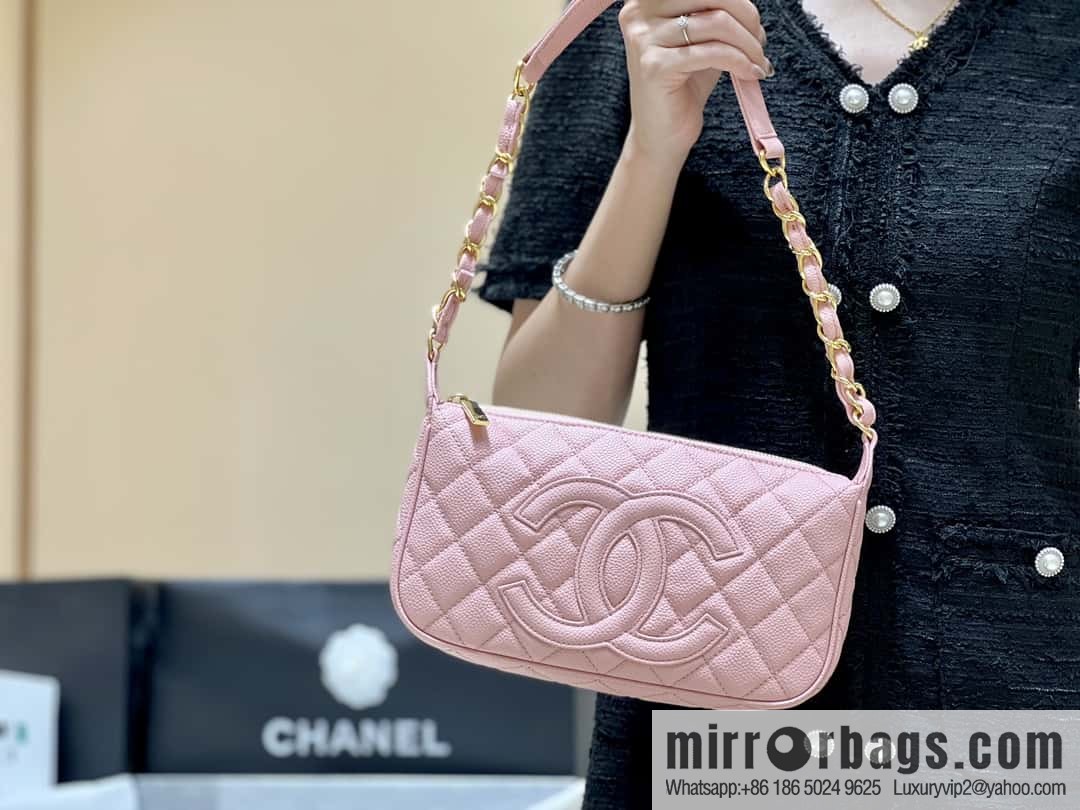 CHANEL CNNe same hot medieval armpit bag A50920 pink