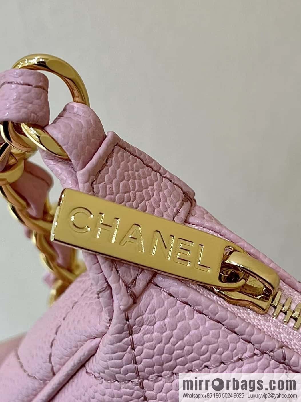 CHANEL CNNe same hot medieval armpit bag A50920 pink