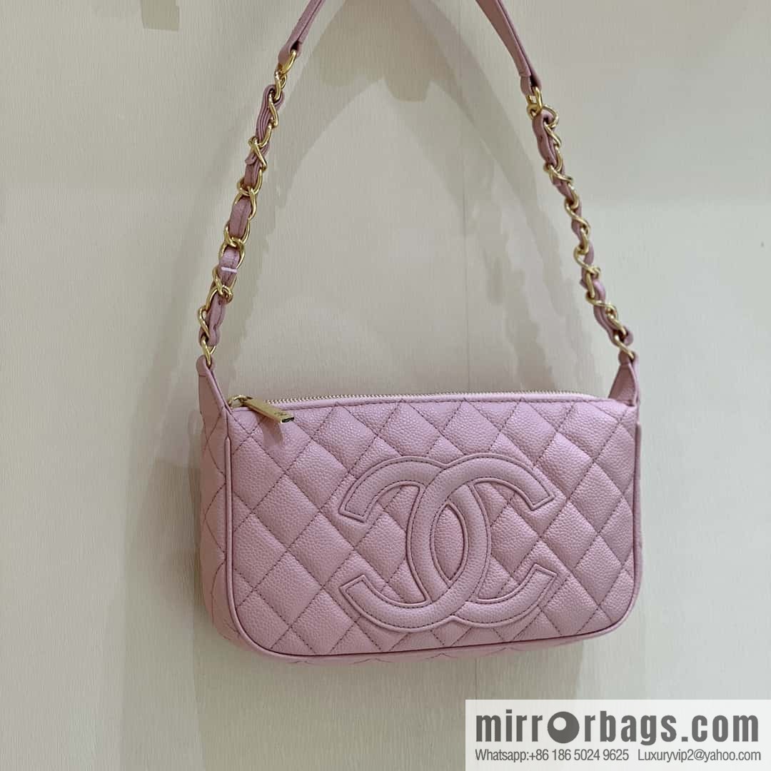CHANEL CNNe same hot medieval armpit bag A50920 pink
