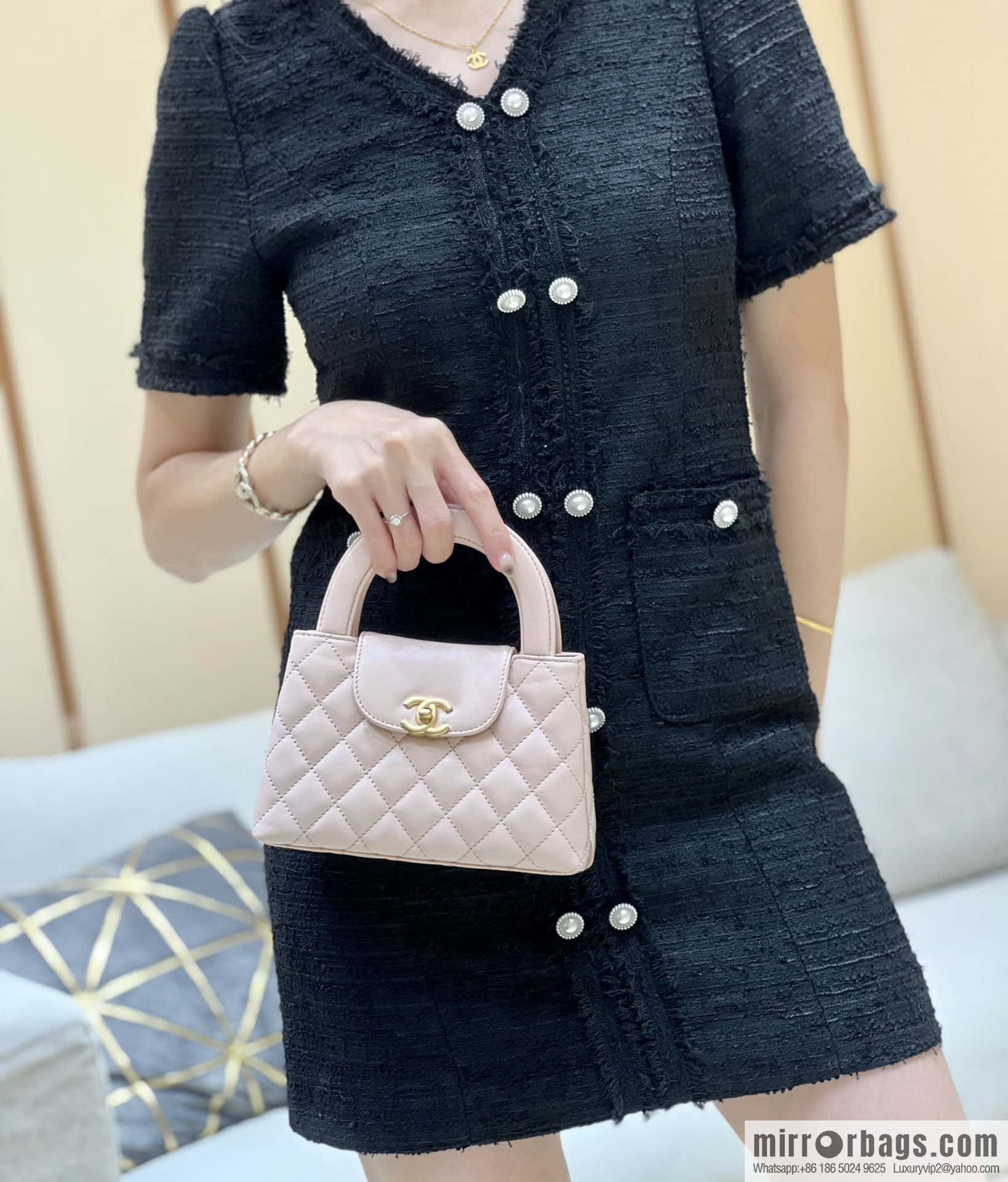 CHANEL 23K autumn and winter series Kelly bag AS4416 pink