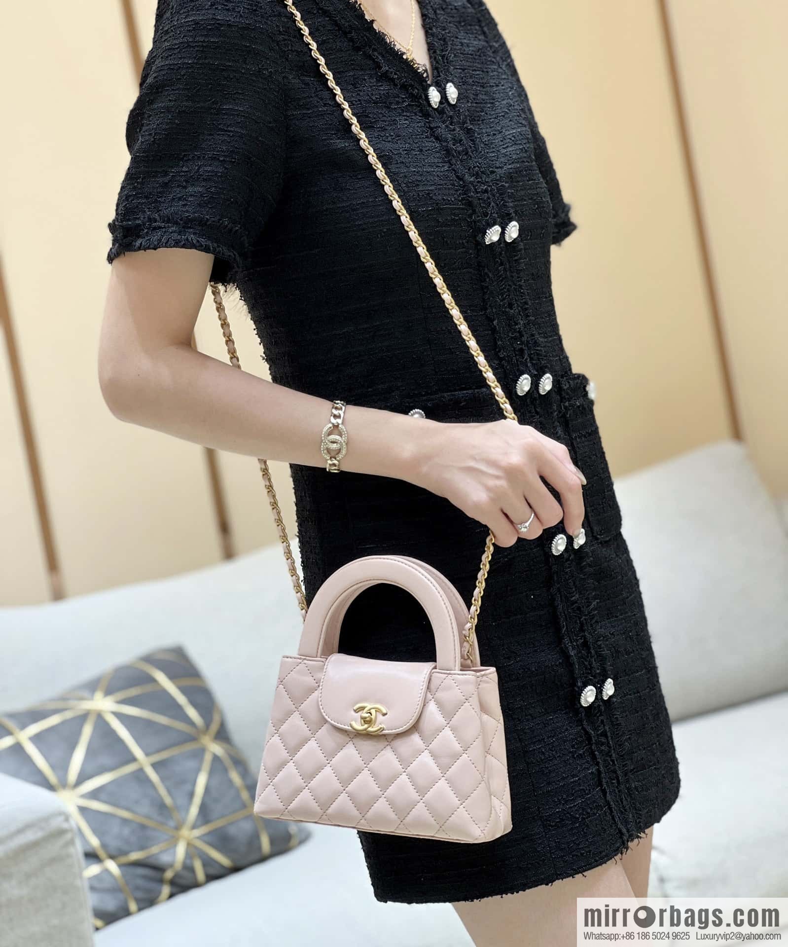 CHANEL 23K autumn and winter series Kelly bag AS4416 pink
