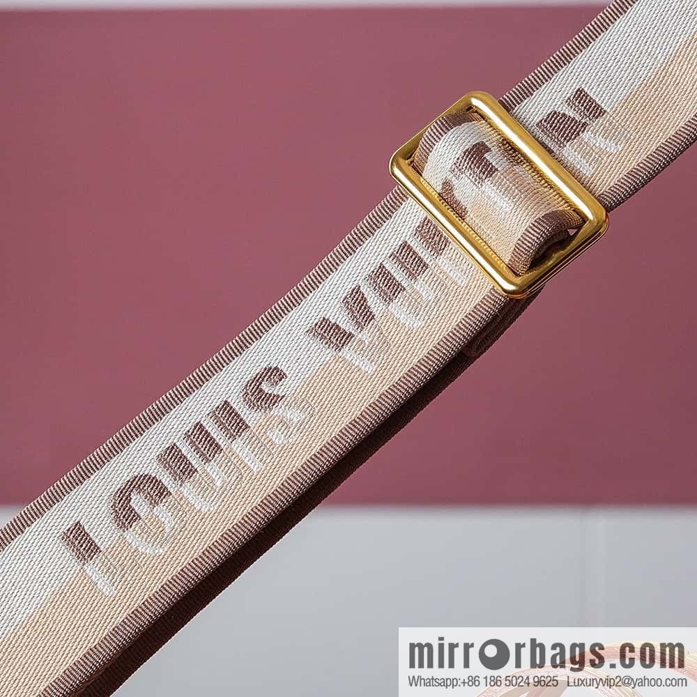 LV M46705 Neverfull BB