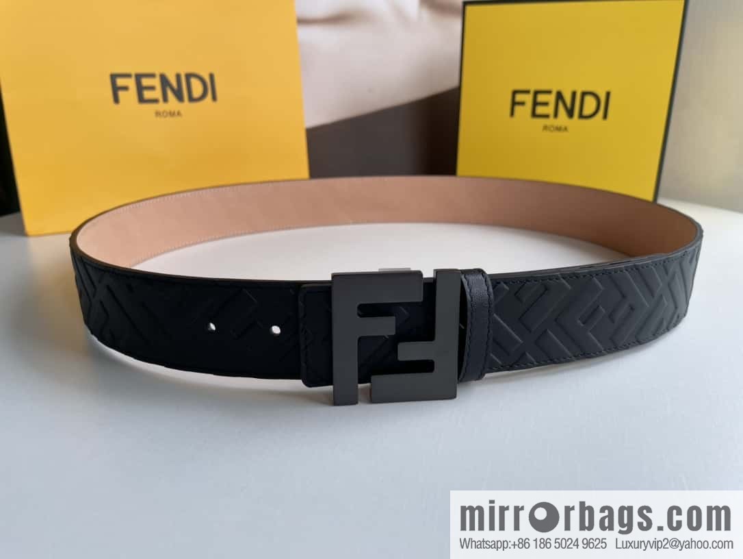 FENDI Fendi Men's FF Micro Standard Exquisite Craft Metal Buckle, First Layer Cowhide Belt 4.0cm