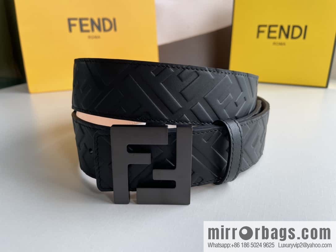FENDI Fendi Men's FF Micro Standard Exquisite Craft Metal Buckle, First Layer Cowhide Belt 4.0cm