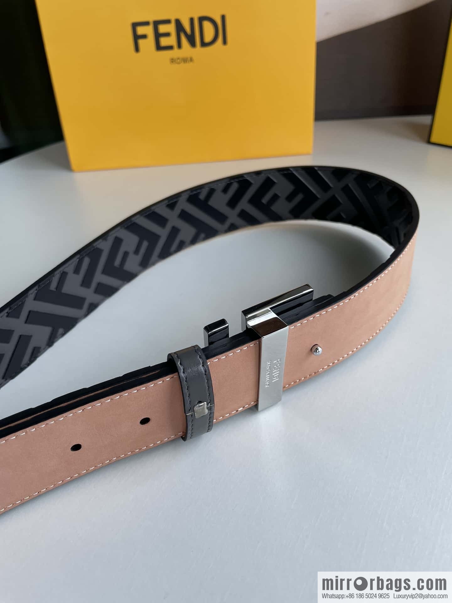 FENDI Fendi Men's FF Micro Standard Exquisite Craft Metal Buckle, First Layer Cowhide Belt 4.0cm