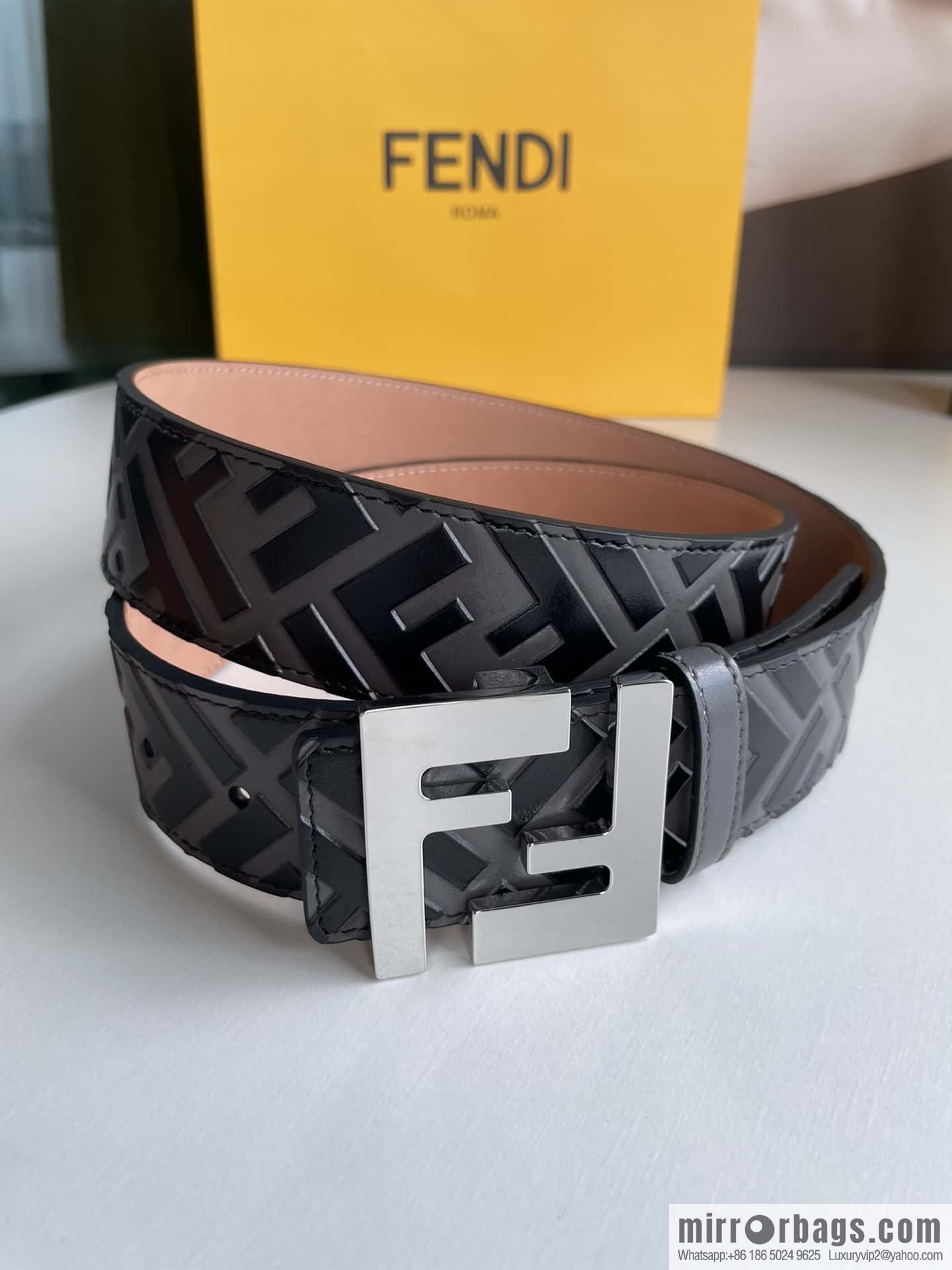 FENDI Fendi Men's FF Micro Standard Exquisite Craft Metal Buckle, First Layer Cowhide Belt 4.0cm