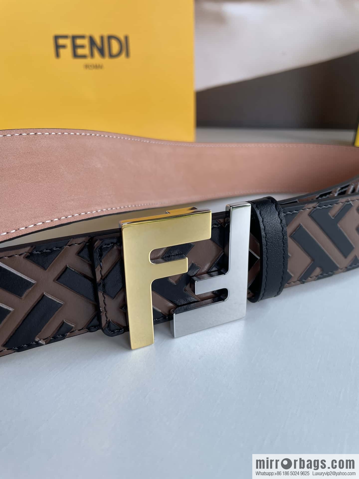 FENDI Fendi Men's FF Micro Standard Exquisite Craft Metal Buckle, First Layer Cowhide Belt 4.0cm