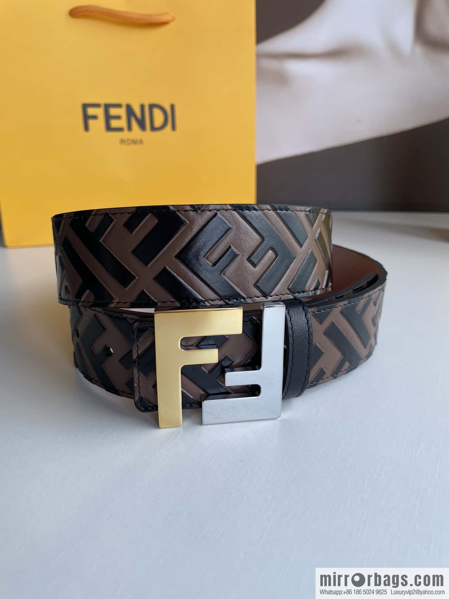 FENDI Fendi Men's FF Micro Standard Exquisite Craft Metal Buckle, First Layer Cowhide Belt 4.0cm