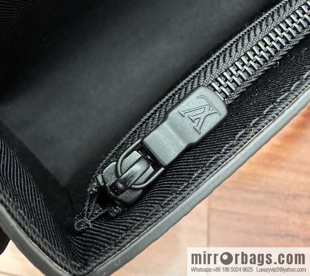LV M82534 STEAMER mini handbag