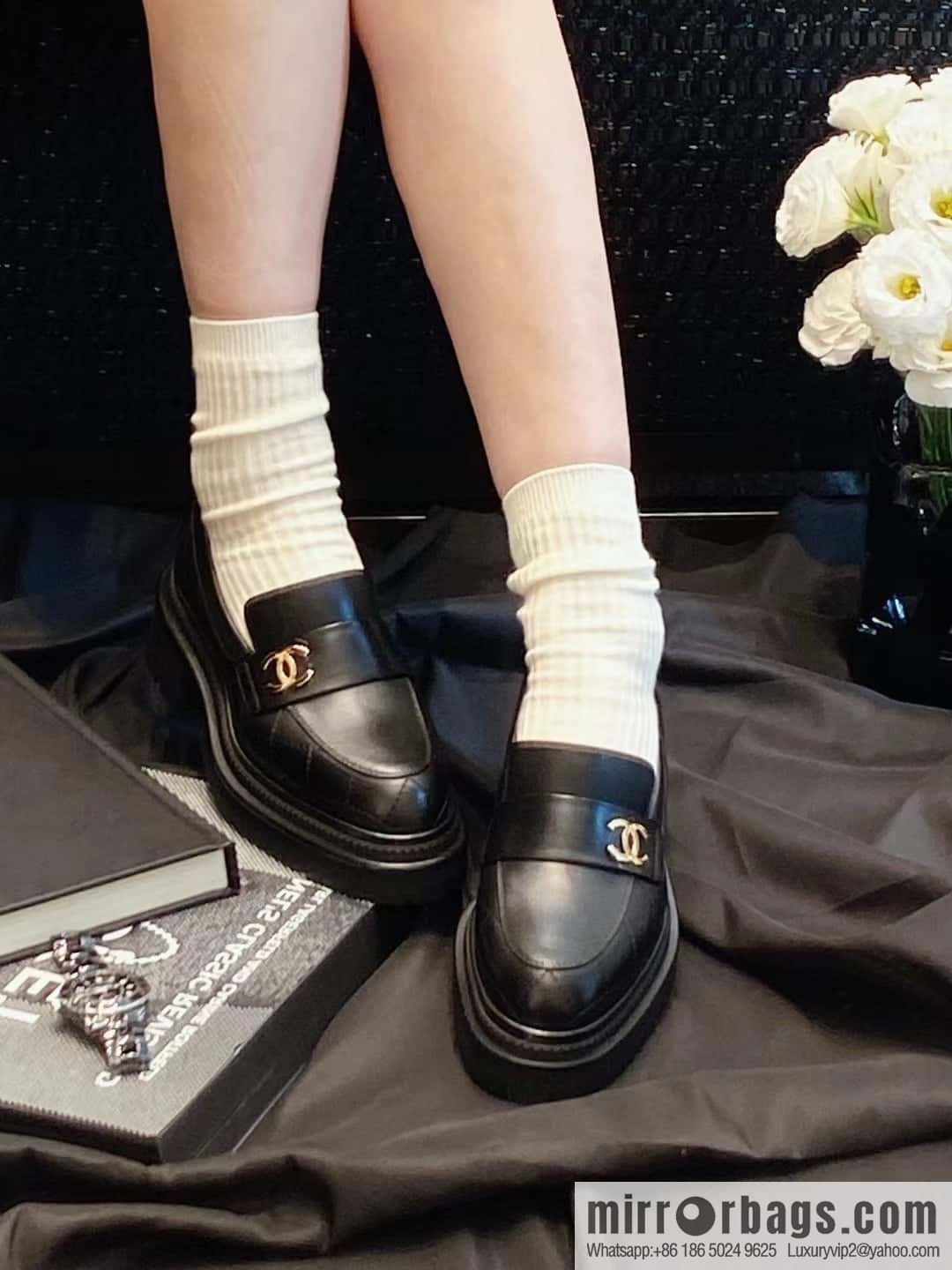 CHANEL Small Fragrant Rhombus Small Gold Button Platform Loafers