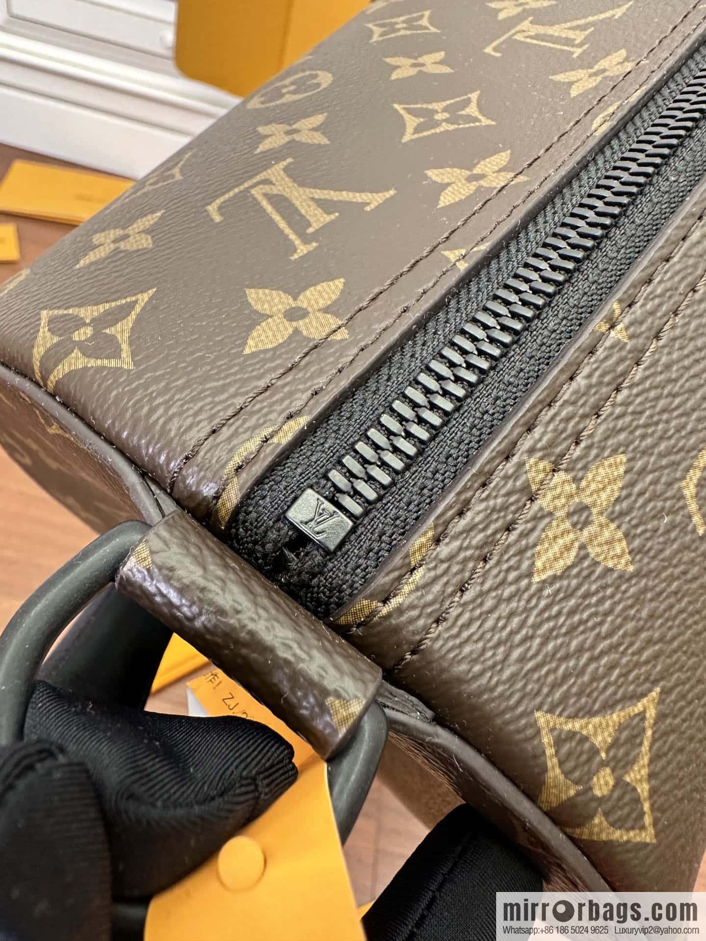 LV M46691 SOFT POLOCHON BAG
