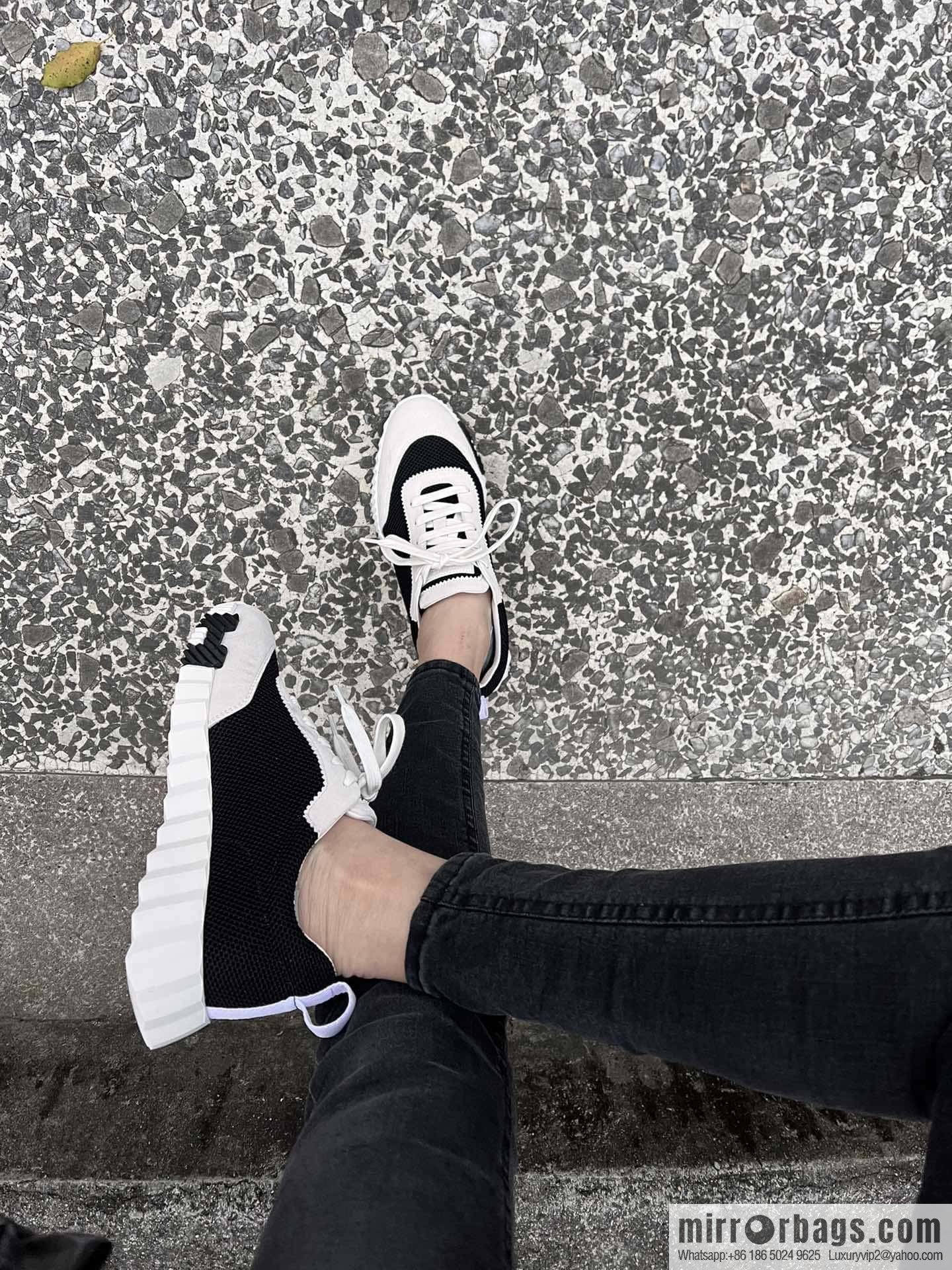Hermes black and white panda mesh breathable sneakers
