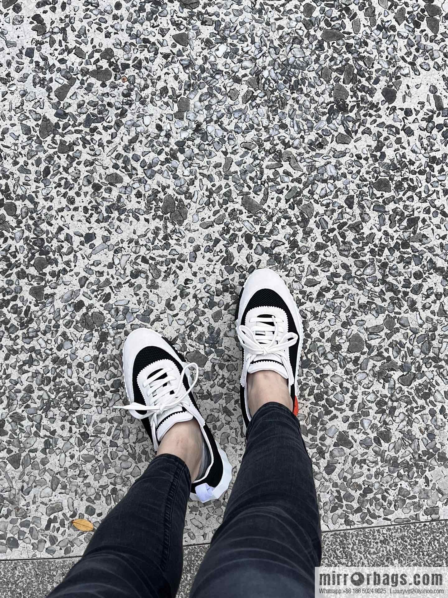Hermes black and white panda mesh breathable sneakers