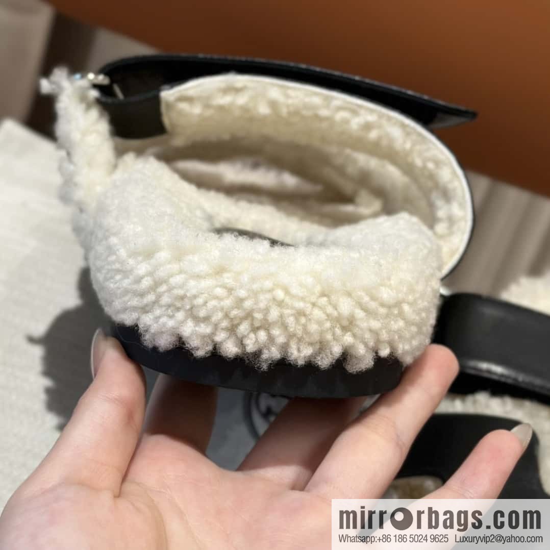 Hermès Lamb Wool Chypre Sandals