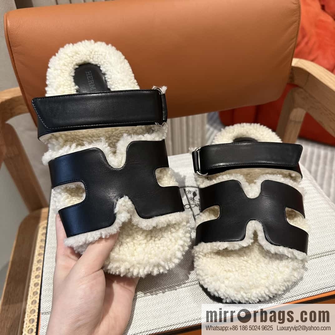 Hermès Lamb Wool Chypre Sandals