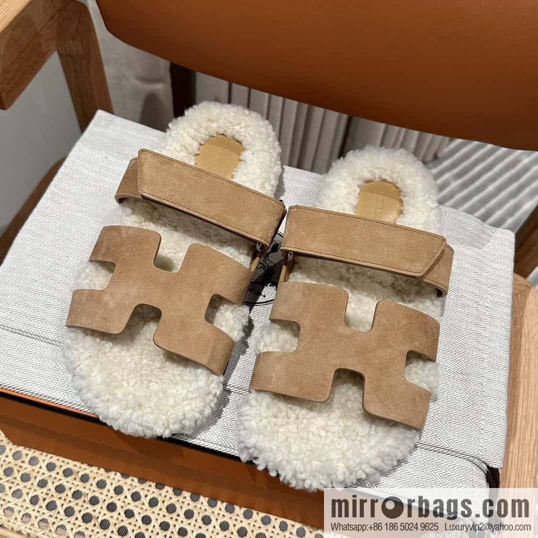 Hermès Lamb Wool Chypre Sandals