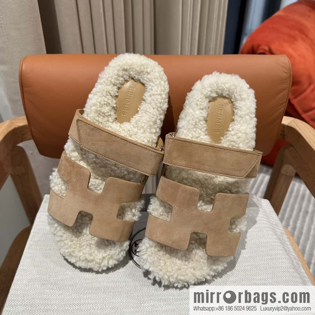Hermès Lamb Wool Chypre Sandals