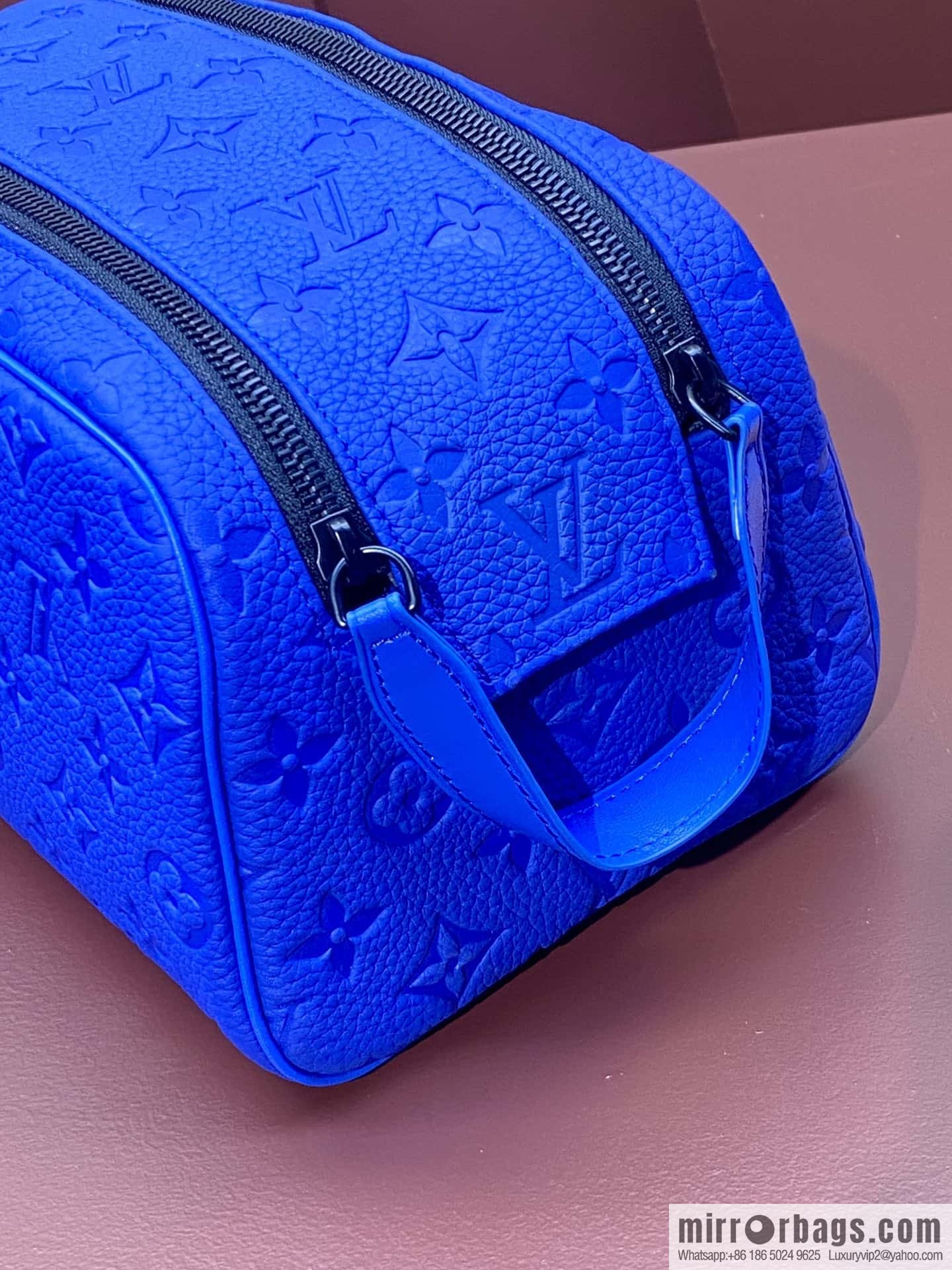 LV M82576 DOPP KIT toilet bag