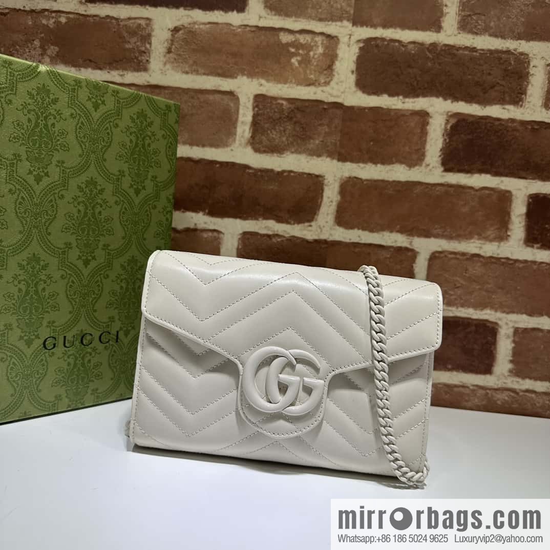 GUCCI GG Marmont series quilted mini handbag 474575 white leather/white G