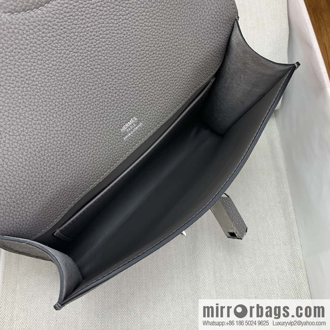 Hermès messenger bag Sac a depeches 21cm togo leather 8F tin gray, silver buckle