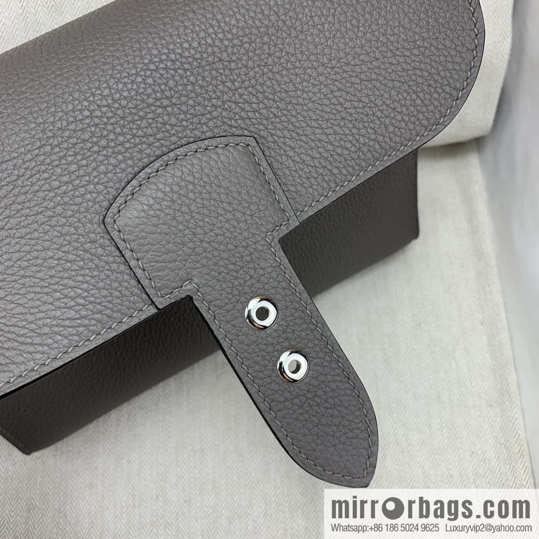 Hermès messenger bag Sac a depeches 21cm togo leather 8F tin gray, silver buckle
