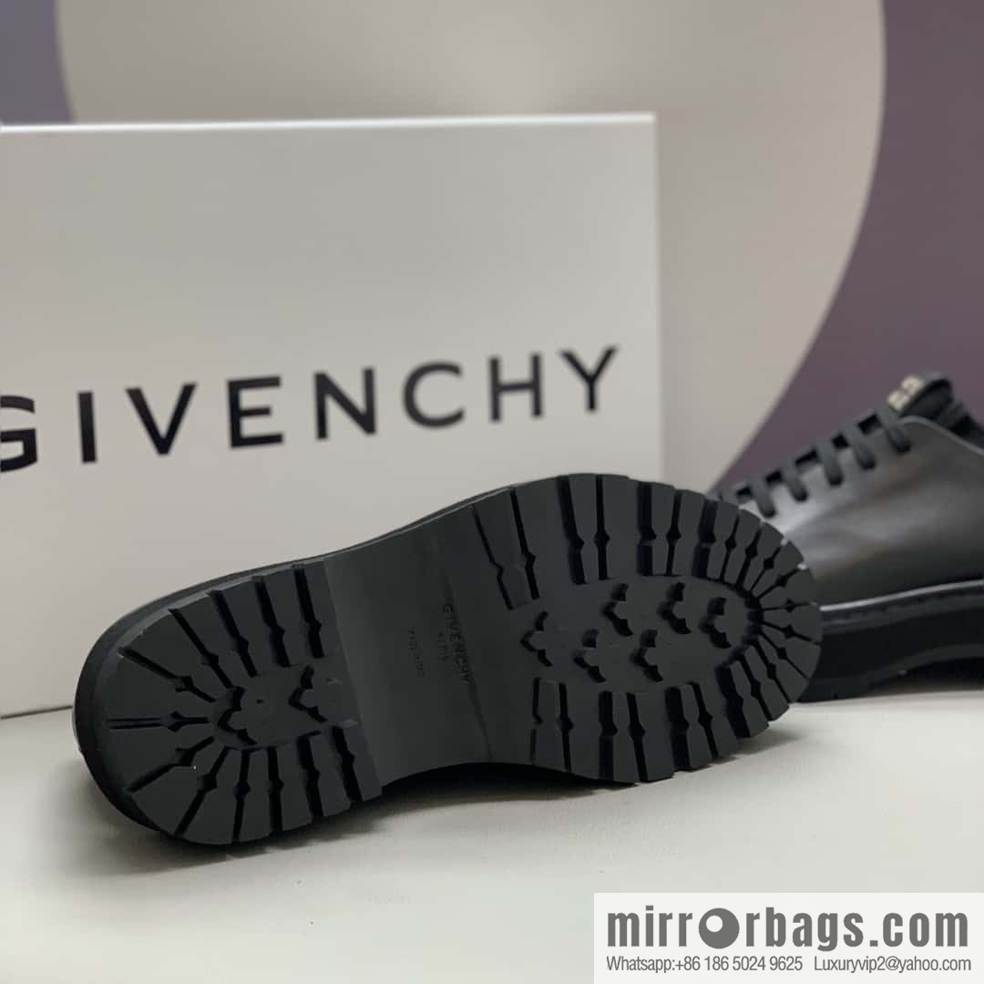 Givenchy/Givenchy, selected cowhide to make men's derby shoes