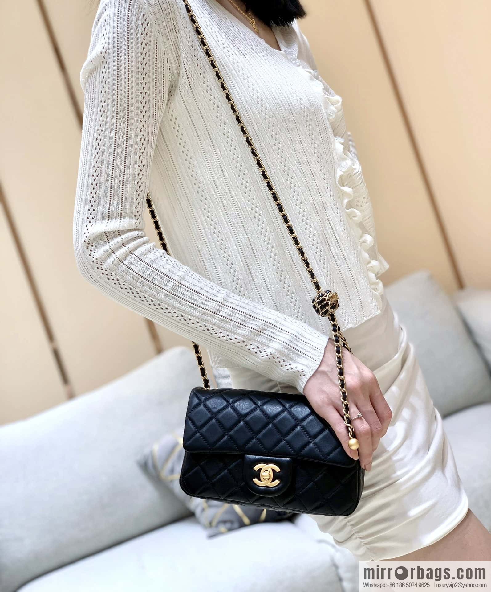 CHANEL 22P Latest Walnut Golden Ball AS1787