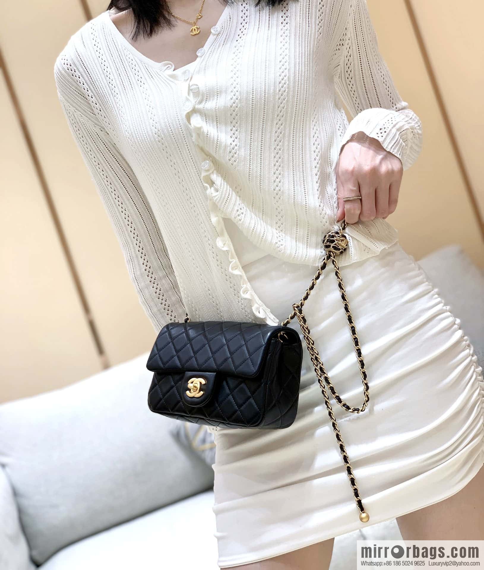 CHANEL 22P Latest Walnut Golden Ball AS1787